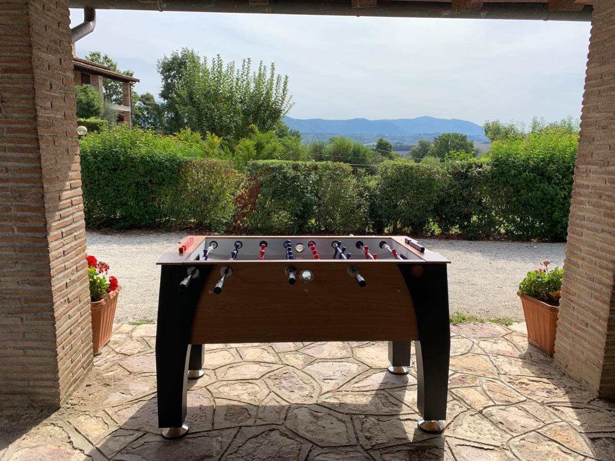 Gorgeous 2-Storey Villa With A Large Private Pool Todi Dış mekan fotoğraf